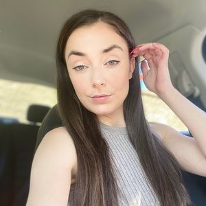 Meet your Posher, Meaghan